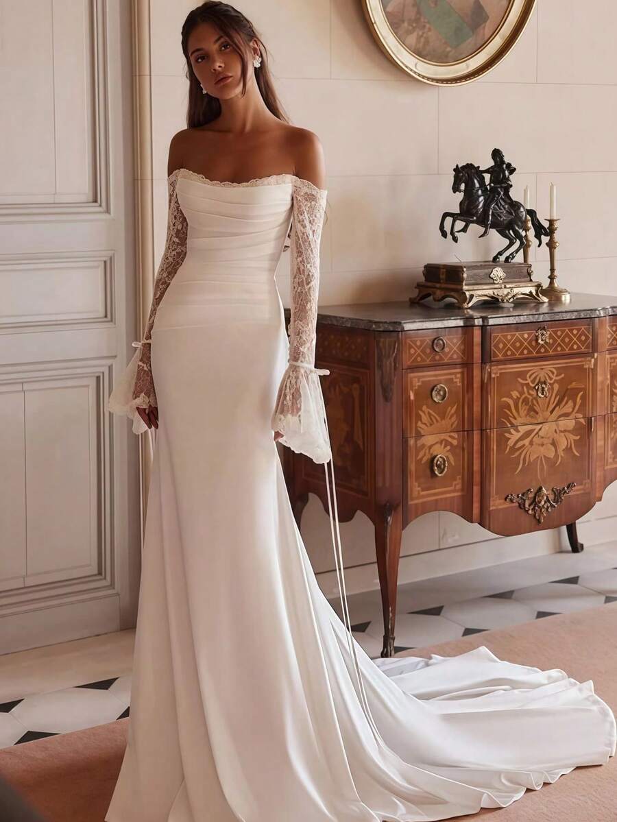 Sweetheart Sexy Off Shoulder Lace Long Sleeves Pleat Mermaid Satin Formal Wedding Dress Registry Office Dresses Bridal Fashion,Evening Party Dress Birthday Party Dress Country Wedding,Romantic Church Ceremony Wedding Dress,Suitable For Wedding,Dating,Party,Singles' Party,Vacation,Formal Occasions,Dinner Dress,Prom Dress,Homecoming Dess,Cocktail Party,Wedding Guest Dress,Graduation - 白色 - 查看 1