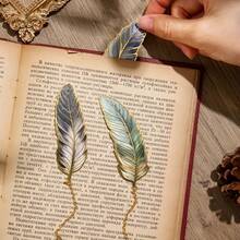 1pc Elegant Metal Feather Bookmarks With Pendant Charms – Golden, Blue, Yellow, And Brown Iron Bookmarks For Book Lovers, Writers, Birthdays, And Christmas Gift