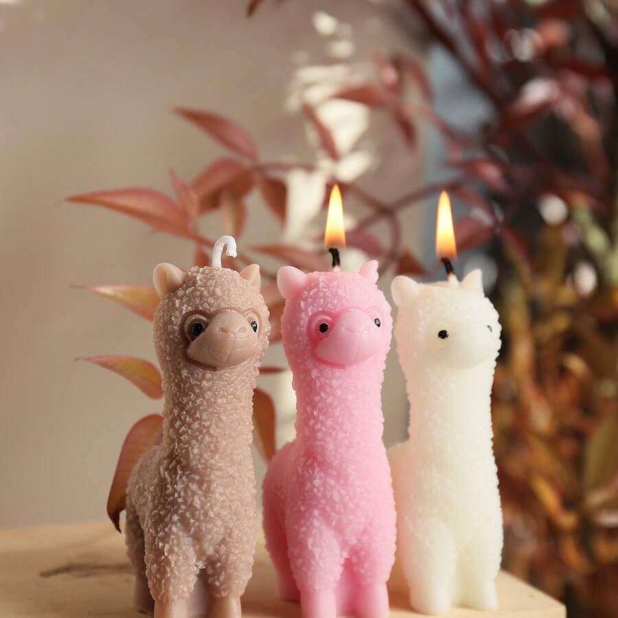 Huayuxun 1pc Alpaca Shaped Candle, 8.9cm Height, Premium Soy Wax Candle, Ins Style Creative Gift, Home Decor, Tabletop Decor, Fragrance Candle, Photography Prop, Perfect For Valentine's Day, Thanksgiving, Christmas, Parties, Birthdays And Candle Lovers