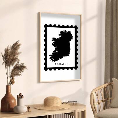 1张无框黑白爱尔兰轮廓邮票插画海报，简约旅行艺术复古地图装饰，适用于卧室、宿舍、办公室、客厅、派对装饰，最佳礼物之选，生日礼物，趣味海报，房间装饰，卧室，房间装饰，装饰，墙面装饰画，印刷品，海报，复古装饰，卧室装饰，大学宿舍必备