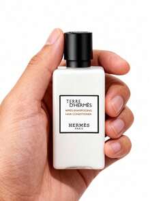 Hermès 大地系列护发素，柑橘与胡椒的强劲组合，展现大地痕迹的燧石香气。 - 無色 - 查看 6