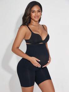 Maternity Soft Elastic Waist Comfortable Underbelly Shorts - Black - View 4