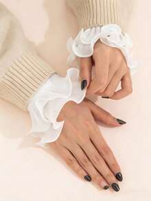 1 Pair Chiffon Ruffled Cuff Sleeves, Cute Lace Floral Arm Warmers, Layered Lace Bell Sleeve Cuffs Decorative Collar Gloves, Autumn/Winter - White - View 1