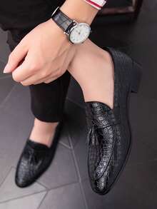 Men Lychee Grain Embossed Tassel Decor Dress Shoes, Vintage Brown Dress Loafers For Wedding - 黑色 - 查看 5