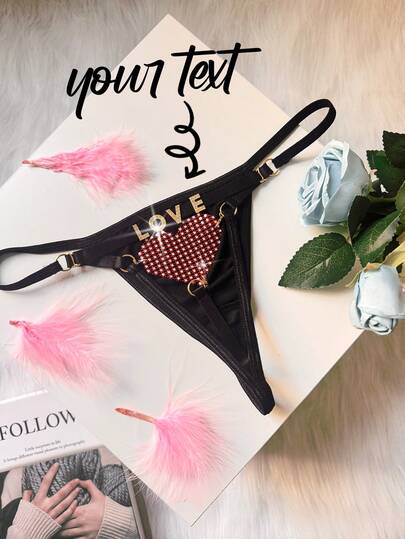 Quần lọt khe G-string tùy chỉnh với mặt dây chuyền vàng, có thể khắc tên. Quần lọt khe G-string cá nhân hóa với mặt dây chuyền, có thể khắc bất kỳ tên nào. Bikini lọt khe G-string tùy chỉnh, quà tặng cho cặp đôi.