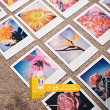 Polaroid Film instan retro eksklusif i-type, gradasi warna sinematik, keluaran stabil dengan suasana nostalgia, inspirasi kreatif tak pernah menunggu. - Kertas foto berwarna tipe I (kemasan ganda) (bingkai putih) - View 5