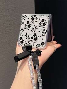 1 Stück Mode matter PC-Material süßes Pflanzen- und Blumen-Element Klapphülle, passend mit gleichfarbigem Armband, kann schützen und Herunterfallen verhindern: SamsungGalaxy Zflip 3/Zflip 4/Zflip 5/Zflip 6/Zflip 7/OPPO Find N3 Flip/ Razr 50 Ultra/ Razr 60 Ultra/ Rallazar 60/ Razr 50/XiaomiMIX Flip/Galaxy Z Flip7 FE - Transparent - Übersicht 1
