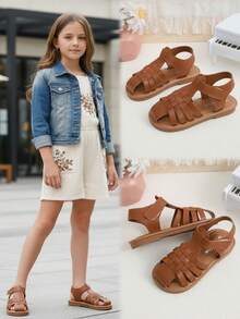 1 Pair Brown Toddler/Kids Closed-Toe Sandals, Soft Leather Woven Material, Classic Strap Hook And Loop Closure, Round Toe, Lightweight Non-Slip Sole, Fashionable & Cute Roman Beach Sandals, Suitable For 3-12 Years Old Boys & Girls, Casual, Beach, School, Holiday Wear - Brown - View 2