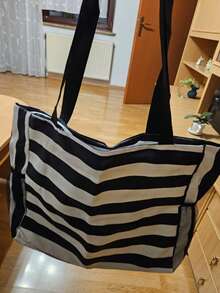 1个沙滩包，可兼作泳池包。配有密封袋和多个口袋。这款沙滩包采用拉链设计，防水防潮。三层防水家庭沙滩包，带湿物袋——是泳池、健身房、购物和旅行的理想之选。 - 彩色 - 查看 12