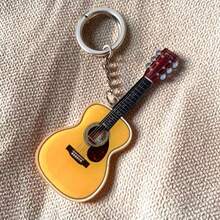 1 件 2025 新款创意吉他亚克力乐器钥匙扣钥匙圈礼物、生日礼物、圣诞礼物、完美礼物 - 彩色 - 查看 4
