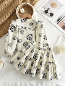 Set de 2 piezas con blusa de manga larga con cuello de volantes y estampado de mariposas + falda para niña