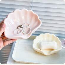 Leaf-Shaped Bathroom Countertop Soap Dish, Holds Soap, Toothbrush And Toiletries; Modern Home Decor Accessory; Soap And Toiletry Storage Rack; Smooth Surface; Plastic Material.