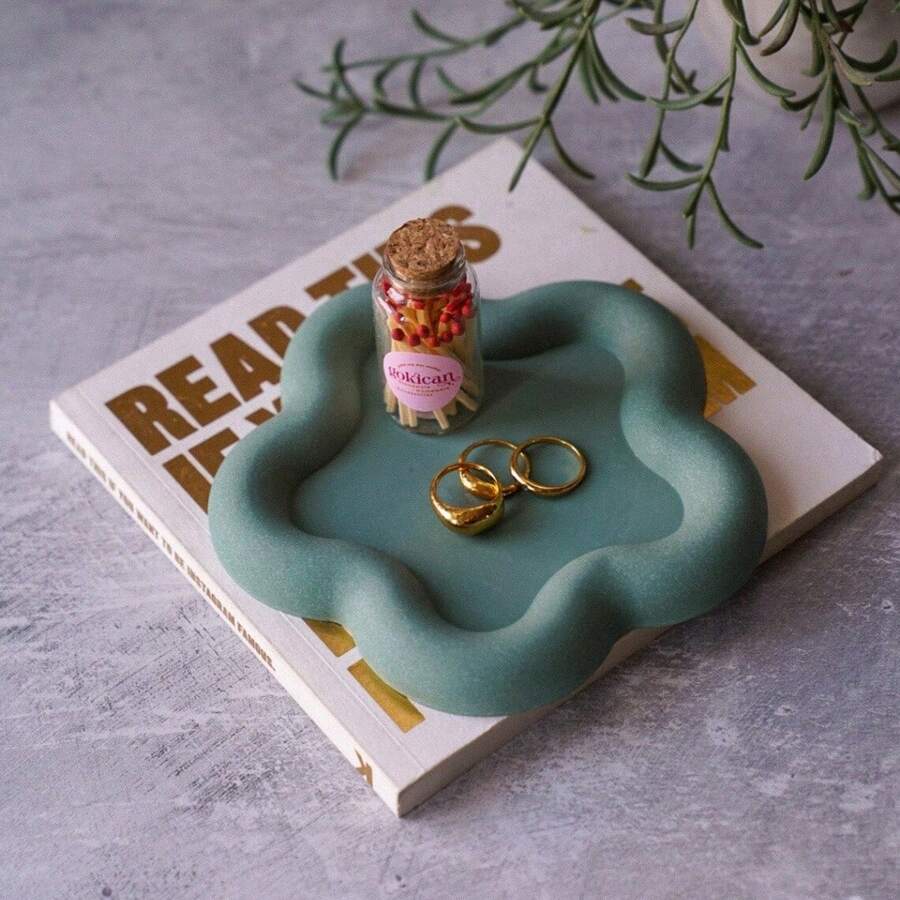 1个花形硅胶模具，DIY简易花卉托盘石膏模具，家居装饰/礼品展示环氧树脂模具，手工浇铸模具，珠宝展示托盘粘土硅胶模具 - 白色 - 查看 1