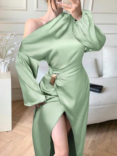 abyoxi Vestido largo de satén con un hombro, cintura plisada, adorno de hebilla metálica, abertura frontal alta, elegante y vintage, sexy y glamoroso, para negocios, fiestas, cenas formales, Año Nuevo, San Valentín, primavera, verano, otoño e invierno