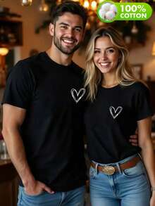 Camisetas a juego para parejas - Diseño gráfico de corazón romántico, negro con corazones blancos, camisetas de cuello redondo de manga corta para citas, atuendos de primavera, verano y otoño, lavables a máquina - Camiseta negra individual para hombre - Ver 1