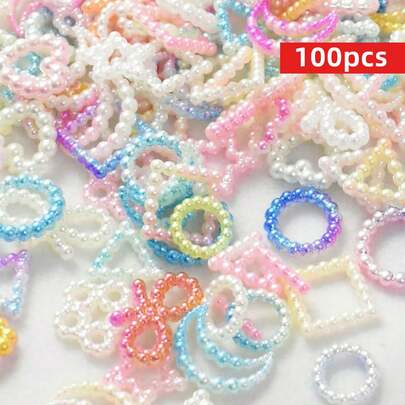 Yiwu Qiyou Accessories Co., LTD 1 件裝約 100 顆壓克力混合心形和月亮設計珠子，用於製作手鍊項鍊