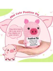 1个手工钩织小猪毛绒玩具 | 附赠奖励卡“你真棒”的阿米格鲁米毛绒玩具 | 可爱的粉色小猪装饰品，适合复活节/生日/办公桌/家庭书架 | 送给女性/儿童/朋友的完美奖励礼物（减压小物） - 彩色 - 查看 2