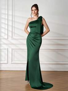 Asymmetric Off-Shoulder Satin Slit Bridesmaid Dress, Elegant Mermaid Style Dress For Weddings, Parties, Receptions And Other Occasions, Spring/Summer New Arrival - Dark Green - View 4