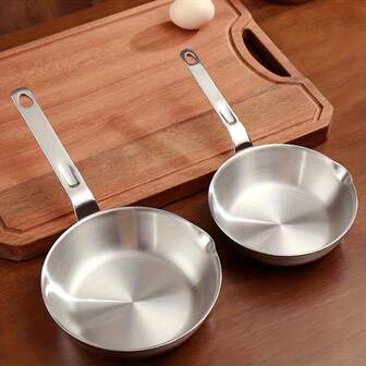 1 st mini äggpanna omelettpanna multifunktionell rostfri mini kastrull stekpanna med pip