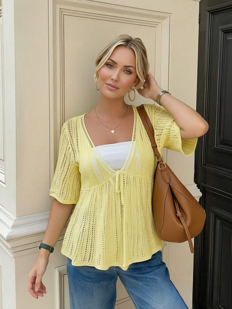 女士夏季新款宽松镂空系带针织开衫，简约低领短袖钩编网眼轻薄防晒上衣 - 鵝黃色 - 查看 1