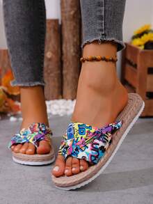 Women's Fashion Simple Lightweight Flip Flop Sandals - Letter - View 6