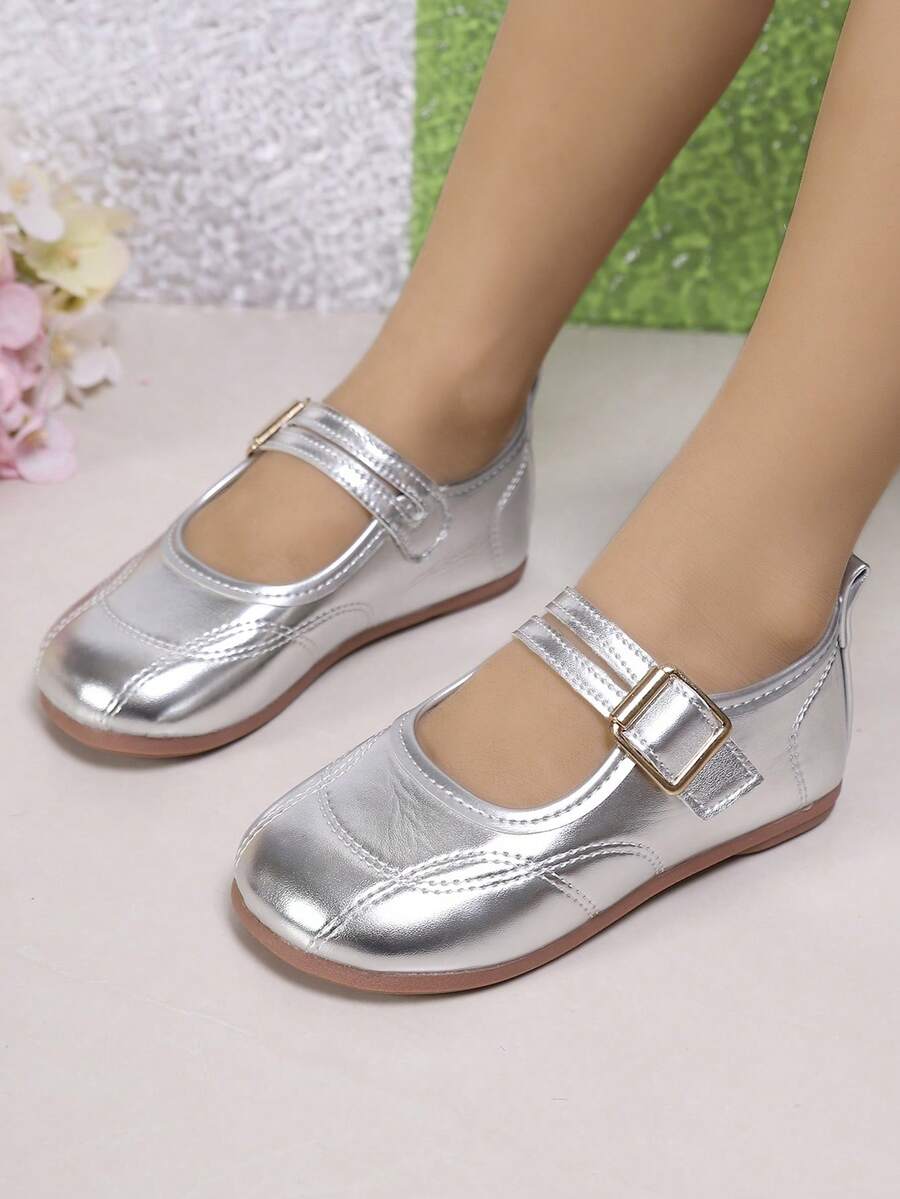 2026 Spring & Autumn New Children Flat Shoes, Girls Casual Fashion Versatile Comfortable Soft Bottom Round Toe Flat Shoes, Student Shoes, Princess Shoes - Silver - View 1