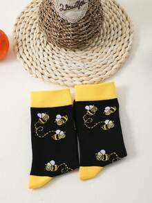 1 Pair Unisex Comfortable Versatile Bee Pattern Mid-Calf Socks - Multicolor - View 3