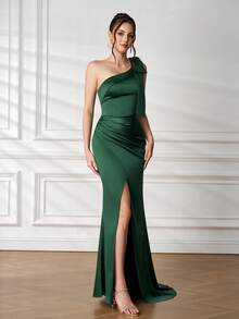 Asymmetric Off-Shoulder Satin Slit Bridesmaid Dress, Elegant Mermaid Style Dress For Weddings, Parties, Receptions And Other Occasions, Spring/Summer New Arrival - Dark Green - View 3