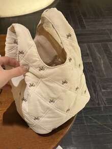 柔软蝴蝶刺绣腕包，轻巧通勤休闲手提包，适合日常使用，可爱优雅的小包 - 杏色 - 查看 4