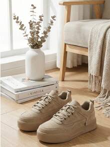 Men's Casual Vintage Solid Color Patchwork Lace-Up Round Toe Low-Top Sneakers, Fashionable Personalized Outdoor Versatile Daily Commute Couple Sports Shoes - Khaki - View 2