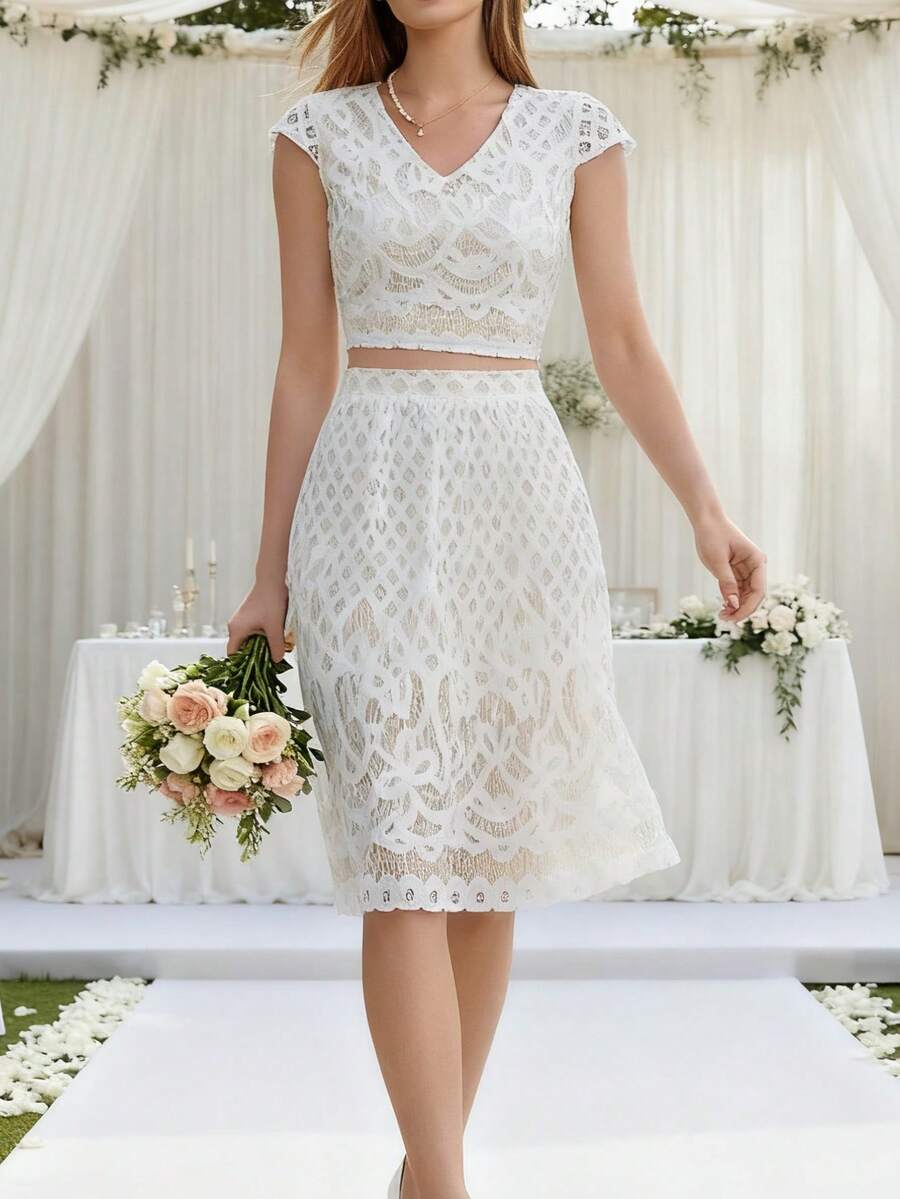 女士婚礼礼物派对服装，蕾丝短袖V领上衣+蕾丝裙两件套，派对服装春季白色 - 白色 - 查看 1