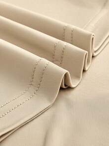 Camiseta Blusa Feminina Cachorro Pet Golden Com Flores Estilosa 100% Algodão  Promoção - Bege - Visão 6