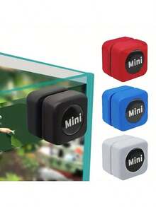 1个小型磁性鱼缸刷，双面清洁，带刮藻功能，适用于鱼缸清洁，可去除鱼缸表面的藻类。