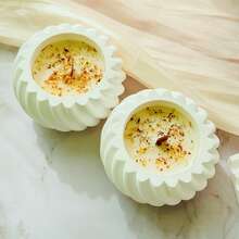 1pc/Box, Vintage Embossed Plaster Cup Scented Candle, Fresh And Elegant, Fragrant Aroma, Creates A Comfortable, Relaxing And Romantic Ambiance, Suitable For Indoor, Outdoor, Wedding, Confession, Valentine's Day, Commercial Venues, Anniversary, Easter And Home Decor