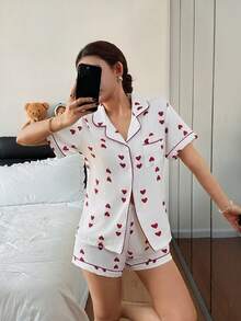 Bộ đồ ngủ nữ 2 món in hình trái tim đỏ ngày Valentine, gồm áo sơ mi ngắn tay cài cúc và quần short, đồ mặc nhà mùa hè thoải mái. - Đỏ và trắng - Xem 3