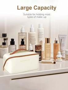 Bolsa de maquillaje impermeable de piel sintética (PU), organizador de cosméticos con estampado de letras, bolsa de almacenamiento multifuncional para viajes de gran capacidad con doble capa, bolsa con cremallera, organizador de viaje portátil, bolsa impermeable para cosméticos y joyas, esencial para viajes y cruceros, almacenamiento de lápiz labial y esmalte de uñas, regalo para el Día de San Valentín, regalo para damas de honor, regalo de cumpleaños, regalo para amigos y maestros, regalo para días festivos, regalo para el Día de la Madre, regalo para mujeres