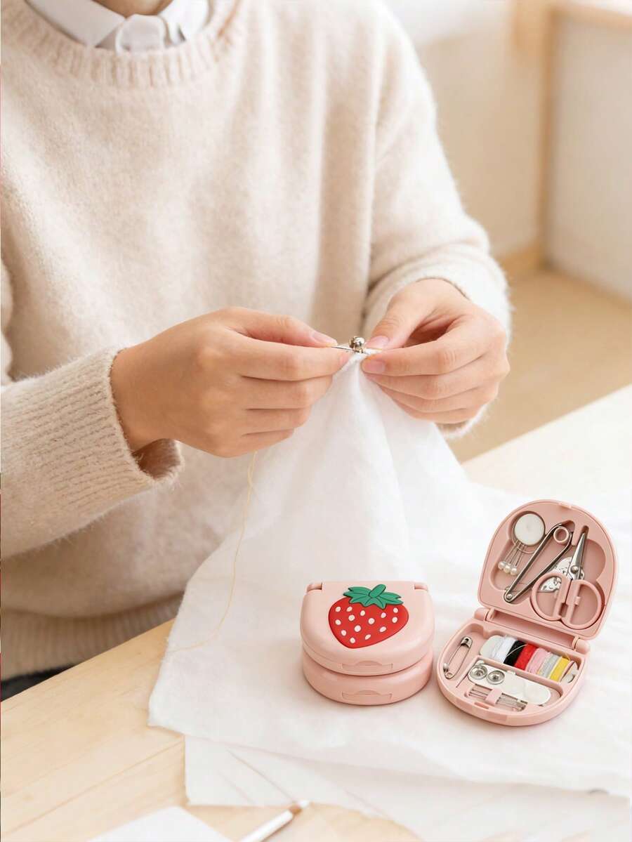 1pc Portable Cartoon Mini Sewing Kit Household Sewing Tools Storage Case Strawberry Peach - Multicolor - View 1