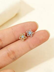 2 chiếc khuyên mũi hình chữ L bằng thép không gỉ mạ vàng/bạc và đính đá CZ xanh dương, thiết kế hoa, dành cho nữ - Thích hợp cho đeo hàng ngày, dự tiệc và các phong cách thời trang. - Vàng + Bạc - Xem 3