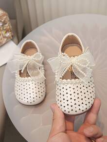 1双女童时尚优雅简约舒适珍珠蕾丝蝴蝶结花朵装饰软底公主平底鞋 - 象牙白色 - 查看 9