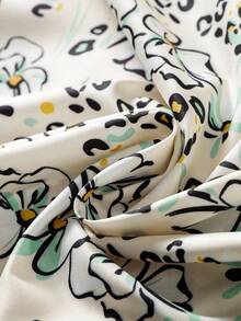 Women's Casual Elegant Long Sleeve Shirt With All-Over Arabic Print