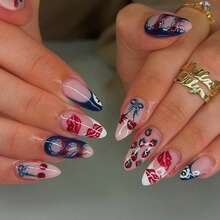 24片杏仁形可爱蝴蝶结、草莓、唇印、樱桃美甲贴纸，法式美甲贴纸，亚克力材质，完美贴合。套装包含：1瓶果冻胶和1把指甲锉。情人节美甲，让您的指尖闪耀动人，适合女性日常工作和派对。美甲用品 - 彩色 - 查看 9