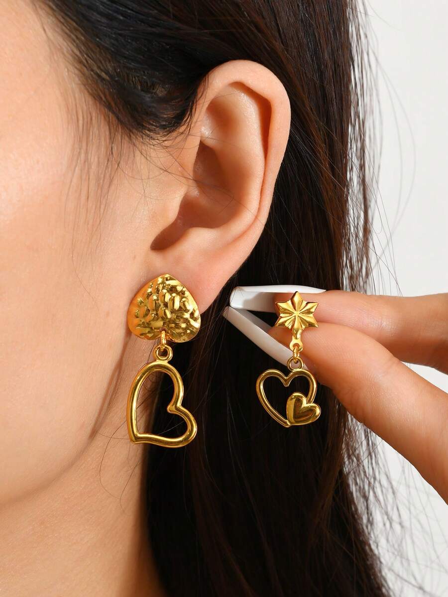 1pair Western Vintage18k Gold Plated Stainless Steel Heart Shaped Piercings Valentines Earrings Jewelry Women ,Dangle Stud Earrings Women ,Valentine's Day ,Wedding ,Mother's Day, Gifts For Women,Mon Suitable For Wear With Daily Outfits And Mardi Gras Party Accessories - Gold - View 1