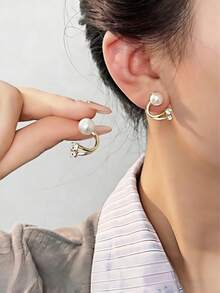 Rhinestone & Faux Pearl Decor Earring Jackets - Gold - View 2