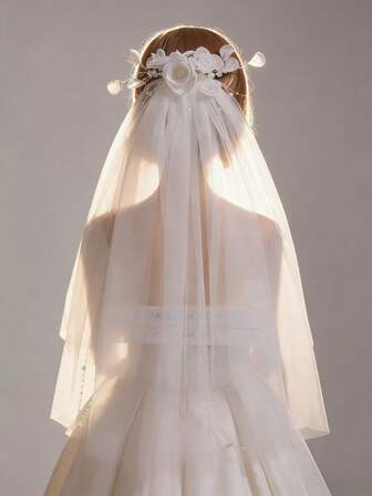 1pc Lightweight Long Bridal Veil, White, Decorated With Pearl Strings, Floral Accent On Top, Minimalist Yet Elegant Design With Ethereal And Graceful Vibes, Layered Pearl Embellishment