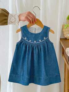 Đầm hè cho bé gái kiểu mới, đầm yếm rộng rãi thời trang cho bé gái, đầm denim thêu cho trẻ em. - Màu xanh ngọc - Xem 2
