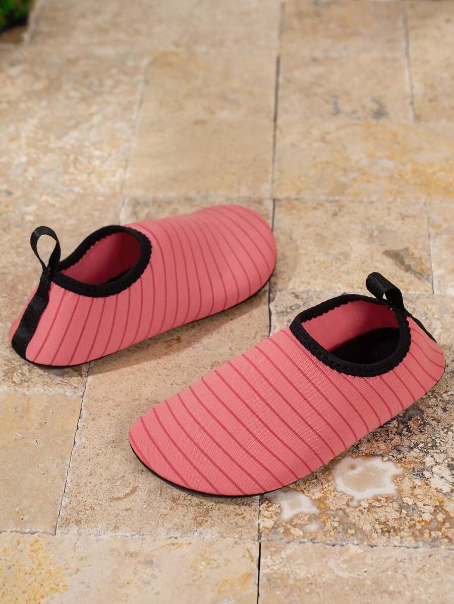 Kids/Toddlers' Cartoon Printed Quick-Dry Beach Water Shoes, Soft Bottom Summer Beach Swim Shoes