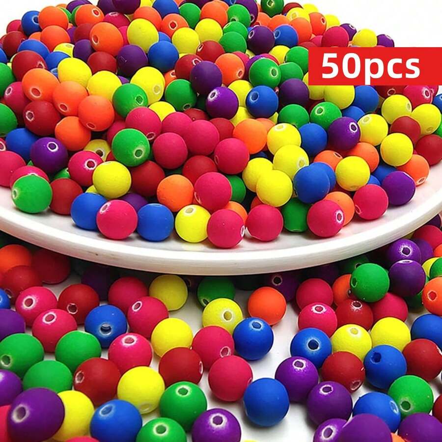 Yiwu Qiyou Accessories Co., LTD 50颗8毫米/0.31英寸亚克力圣诞珠，款式多样，适合制作手链、项链、耳环、钥匙扣和其他DIY珠宝和礼品。 - 彩色 - 查看 1