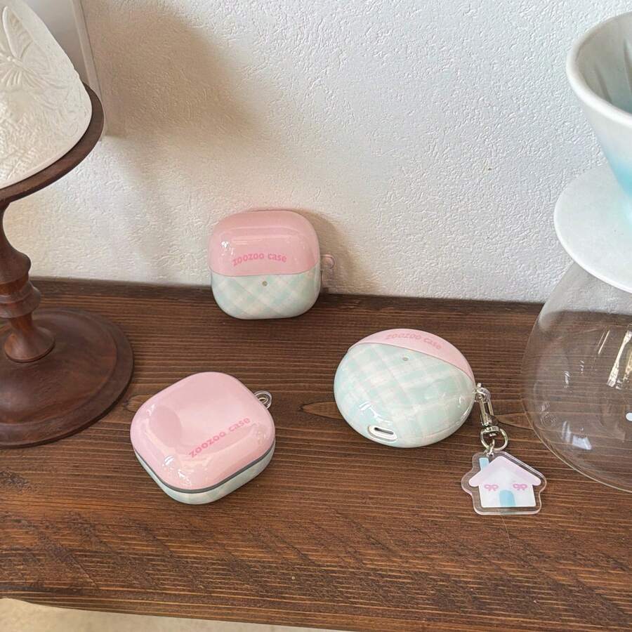 简约撞色格纹房屋吊坠耳机保护套，兼容 3、Pro 2，清新时尚，兼容Apple Pro 3，简约耳机保护套，女士适用