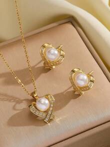 一套不锈钢链条立方氧化锆心形和仿珍珠吊坠项链耳环时尚首饰套装，百搭奢华优雅设计项链耳环首饰，礼品配饰