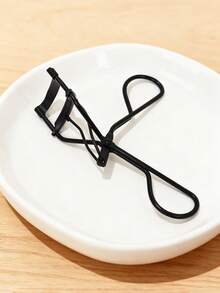 Bobbi Brown 黑色睫毛夹，自然卷翘持久便携式睫毛夹，化妆工具 - 黑色 - 查看 5